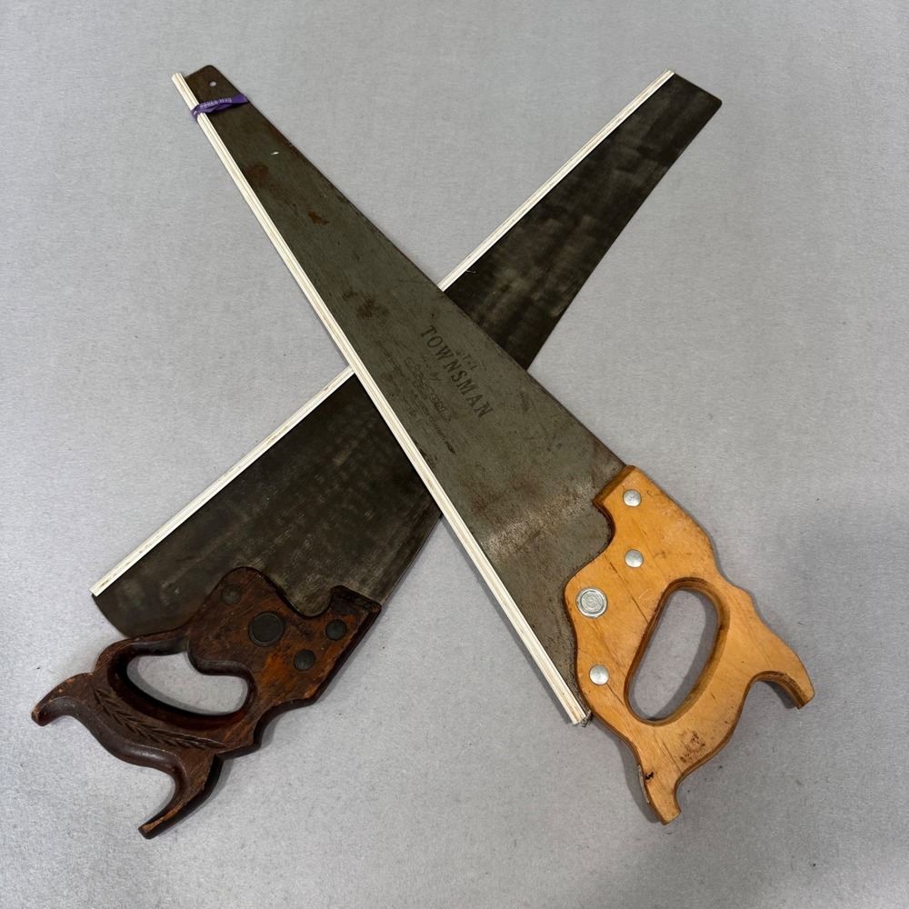 Disston Hand Saw Set 2pc Vintage Brown Wood Townsman T-1 8 Point Carved Handle